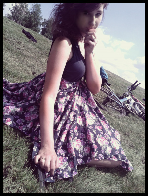 hand, dress, hat