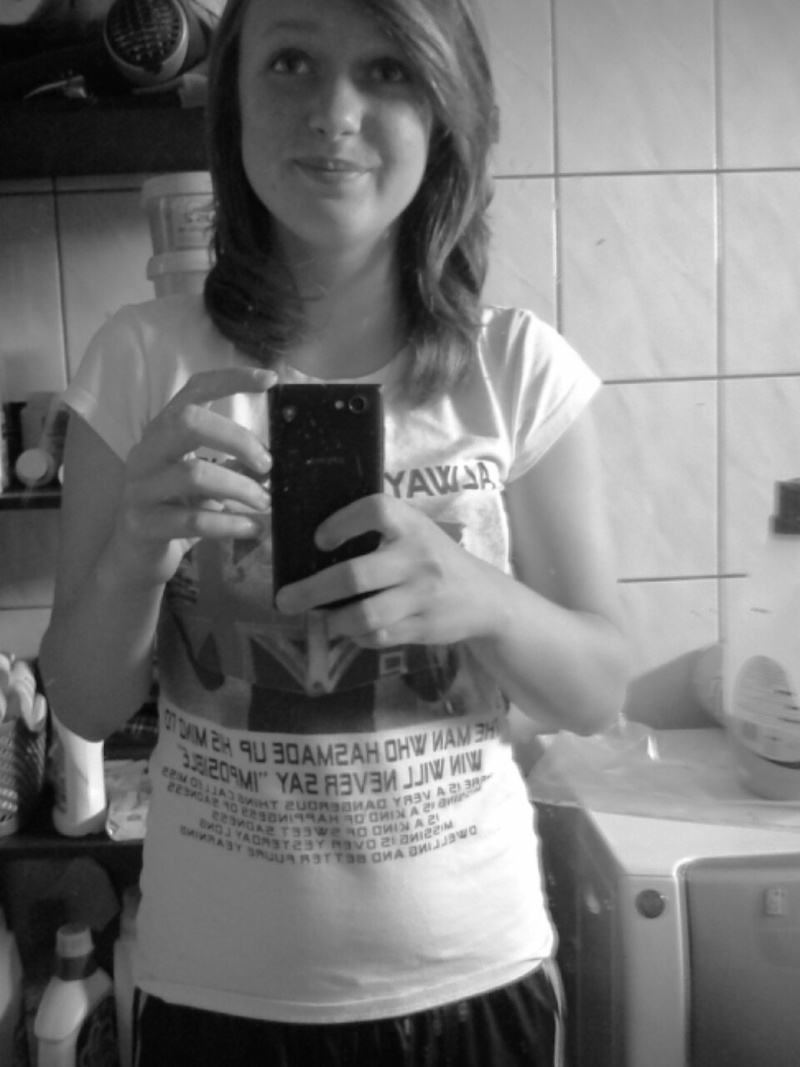 selfie, monochrome