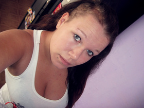 Ashleysexi   ;)