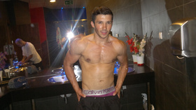 http://www.fotka.pl/profil/Aestheticfitness