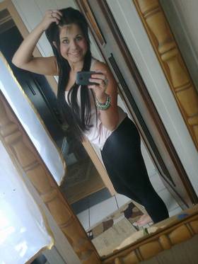 http://www.fotka.pl/profil/zakreconaa92