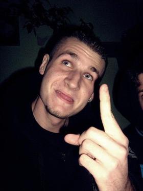 http://www.fotka.pl/profil/NieMusiszNic