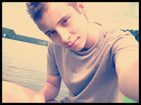 http://www.fotka.pl/profil/Dolny