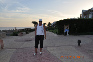 fun, leisure, vacation, standing