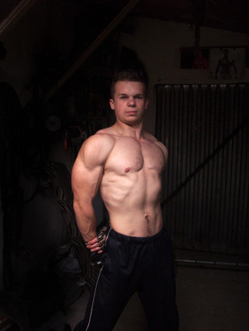 http://www.fotka.pl/profil/Raf19922