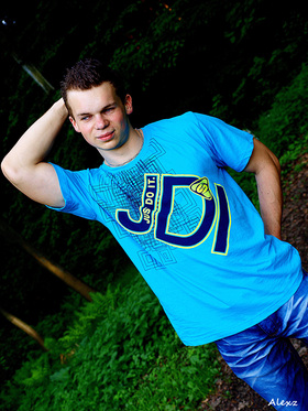 http://www.fotka.pl/profil/Raf19922