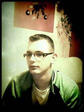 http://www.fotka.pl/profil/DaV945