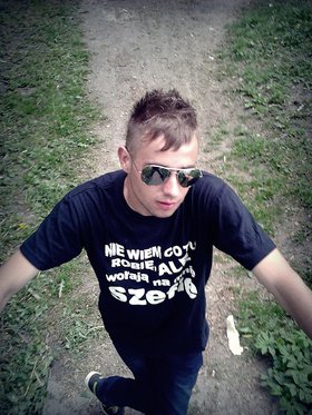 :)  http://www.fotka.pl/profil/Sandman666  :D