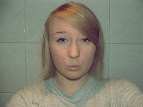 http://www.fotka.pl/profil/xXYouAreMyDrugxX