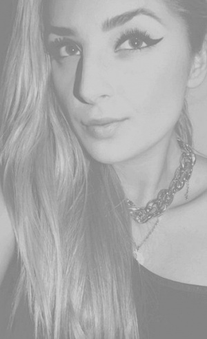 eyelash, hair, skin, selfie, monochrome