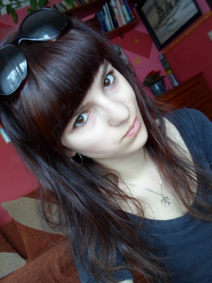 hair, selfie, fun, smile, cool, glasses, ear, bangs