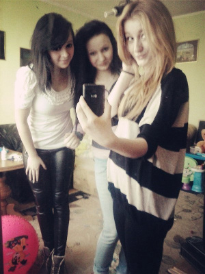 selfie, fun, jeans, smile, cool