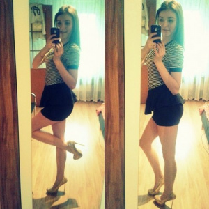 selfie, dress, shorts
