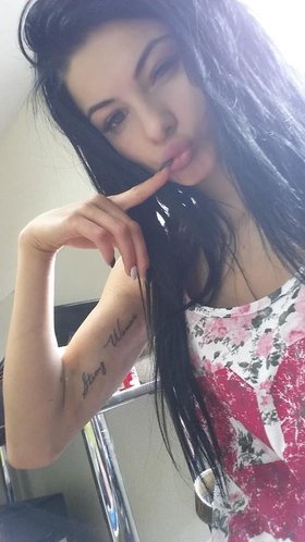 http://www.fotka.pl/profil/GanjaMafiaxx3