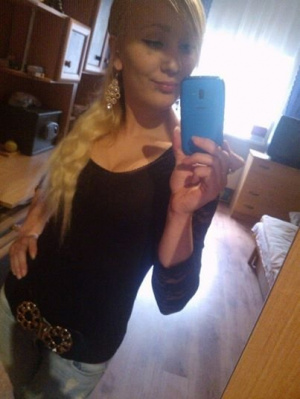 hand, selfie, fun