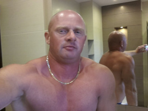 selfie, necklace, muscle, dude