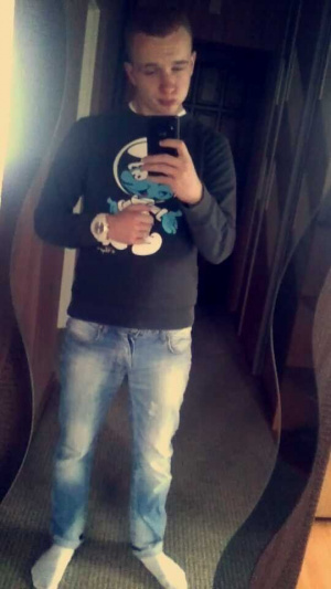 selfie, jeans, cool