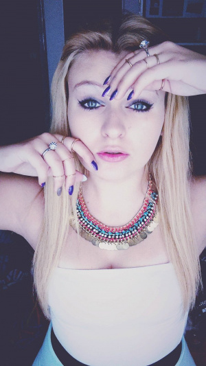 hand, cool, necklace