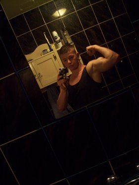 18lat 183cm i 78kg