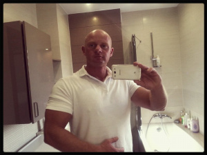 selfie, muscle