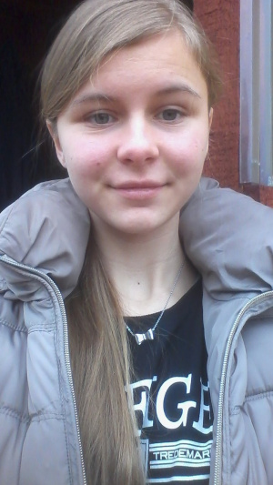 hair, jacket, outerwear, smile, cool