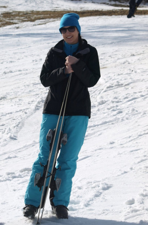 skiing