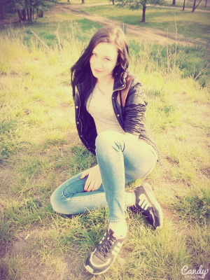 jeans, smile, cool, sitting