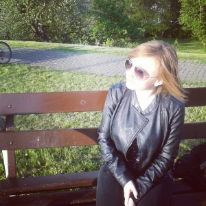 jacket, outerwear, jeans, cool, glasses, sitting, leisure, sunglasses