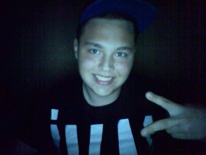 hand, fun, smile, cool
