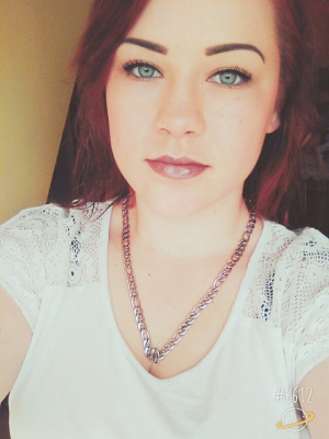 hair, skin, necklace