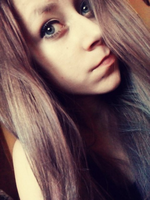 eyelash, hair, skin, selfie, bangs