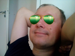mouth, selfie, fun, cool, glasses, muscle, sunglasses, goggles