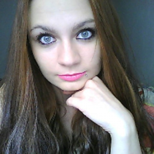eyelash, hair, skin, hand, lipstick