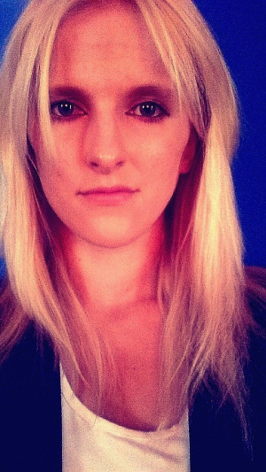 hair, selfie