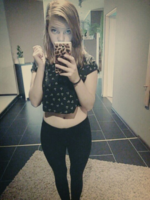 selfie, fun, jeans, cool