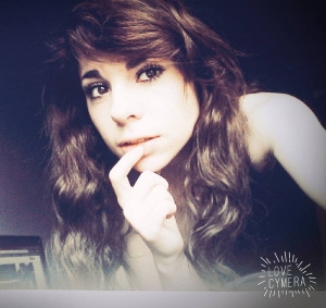 eyelash, hair, skin, hand, selfie