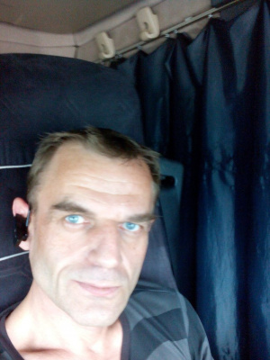 skin, selfie, fun, smile, cool, muscle, ear, dude