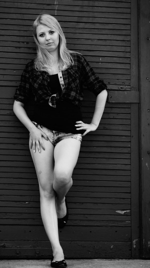 monochrome, model