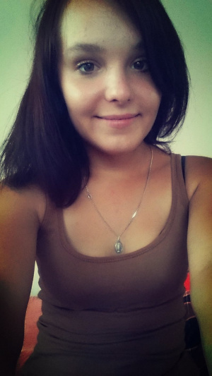 hair, selfie, fun, smile, cool, necklace