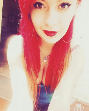 eyelash, skin, lipstick