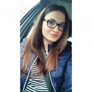 hair, jacket, outerwear, jeans, cool, glasses, sunglasses