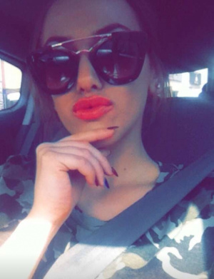 nail, mouth, hand, selfie, cool, glasses, sunglasses, goggles