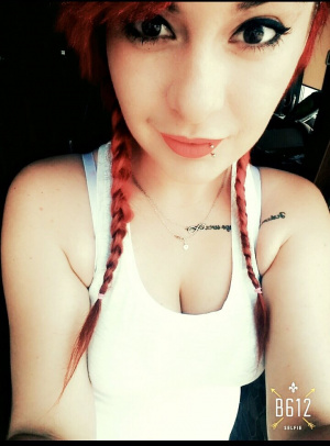 eyelash, hair, skin, selfie, necklace