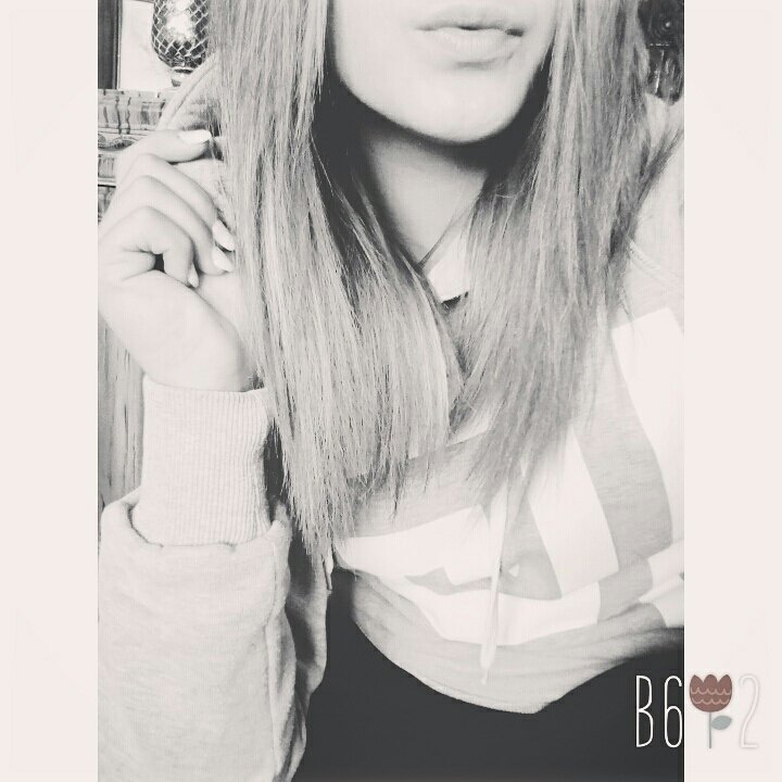 eyelash, hair, skin, selfie, monochrome