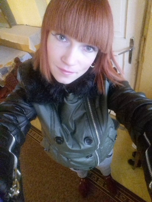 hair, selfie, bangs