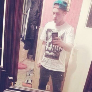 selfie, jeans, cool