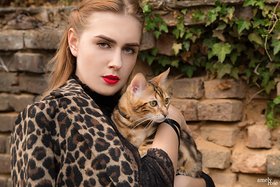 Najładniejsze zdjęcie użytkownika AmelyRose - druk leoparda i bardzo realne futro bengalskie. Leoparddruck und sehr reales bengales Fell. leopard