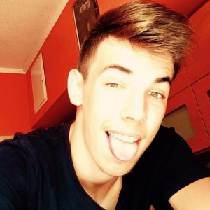 skin, selfie, smile, cool, ear
