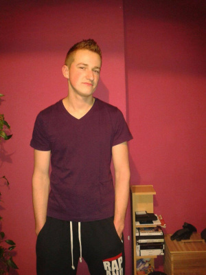 muscle, standing, shorts, chair