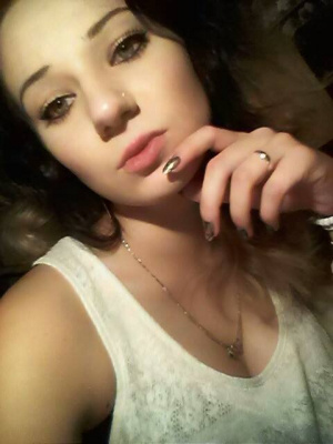 nail, eyelash, hair, skin, hand